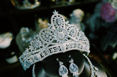 Silver Crystal Bridal Crown Vintage Elegant Necklace Trio - Jewelry Set - WonderlandByLilian