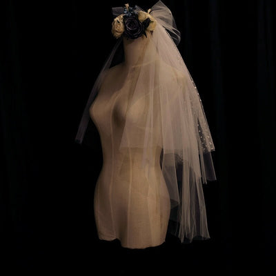 Simple Vintage Style Bridal Tulle Veil With Comb - WonderlandByLilian