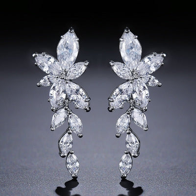 Sparkling Cubic Zirconia Jewelry Set for Brides: Necklace, Earrings, and Bracelet - WonderlandByLilian