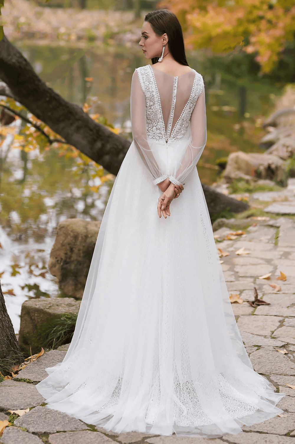 Vintage Boho Lace Embroidery Light Ivory A-Line V Neck Wedding Dresses With Long Sleeves - WonderlandByLilian