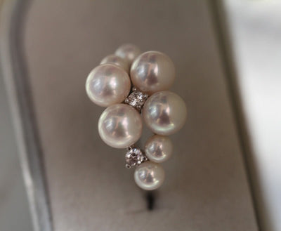Vintage Inspired Pearl Ring With Eight Best Pearls - Handmade Exquisite Design - WonderlandByLilian