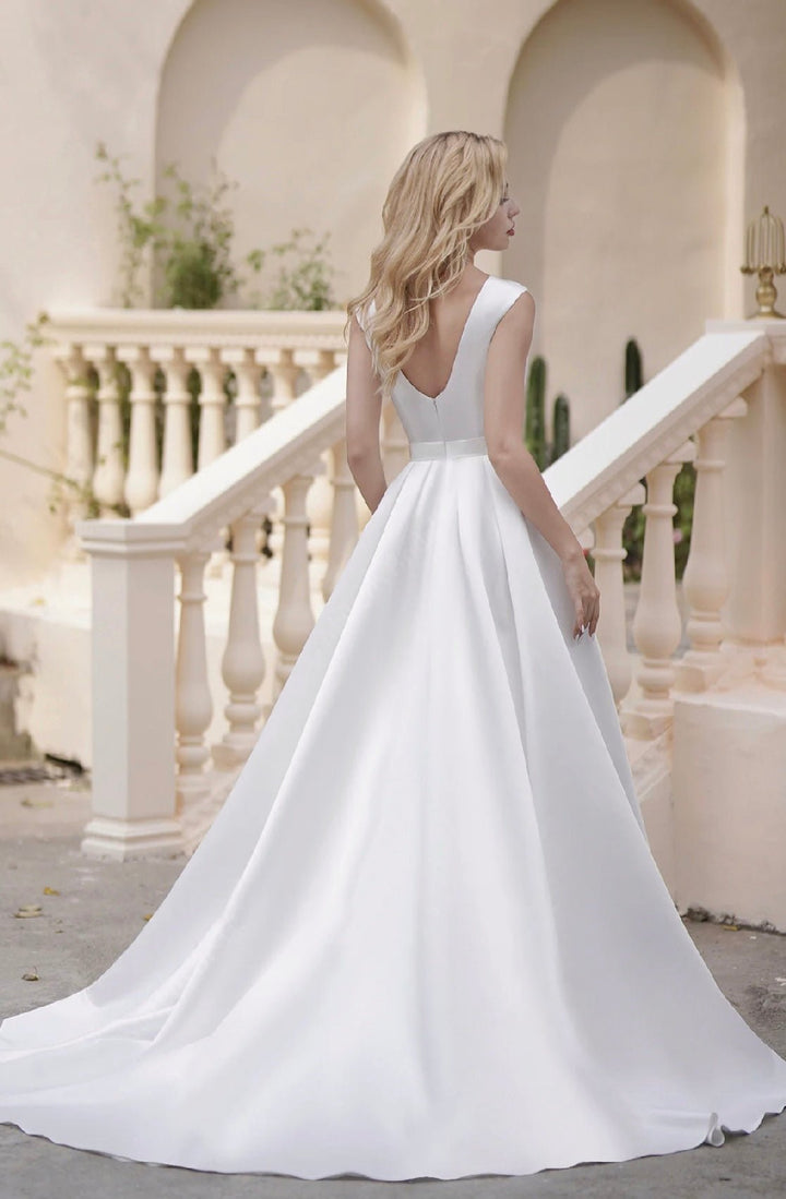 Vintage Simple Long Satin A-Line Light Ivory Wedding Dresses With Pockets - WonderlandByLilian