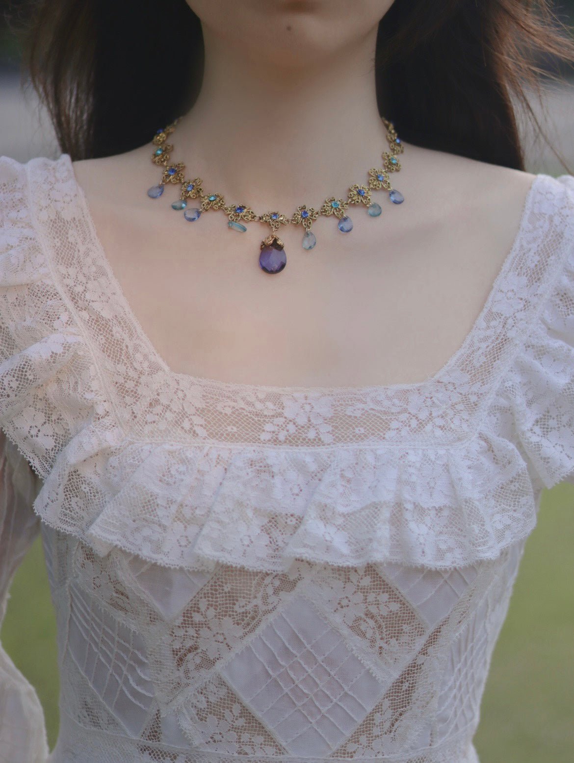 Vintage Style Purple Crystal Necklace - French Style - WonderlandByLilian